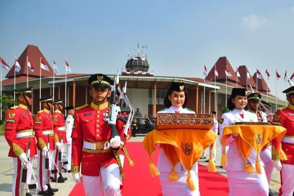 Pertama Kali Bendera Pusaka Diarak dari Monas ke IKN